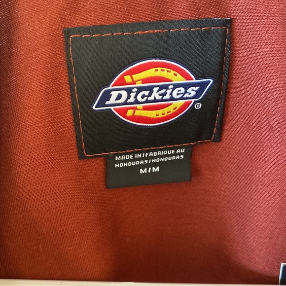 Burgundy Boxy Dickies Cropped Button-Up Short Sleeve Size M NWT - Picture 2 of 7